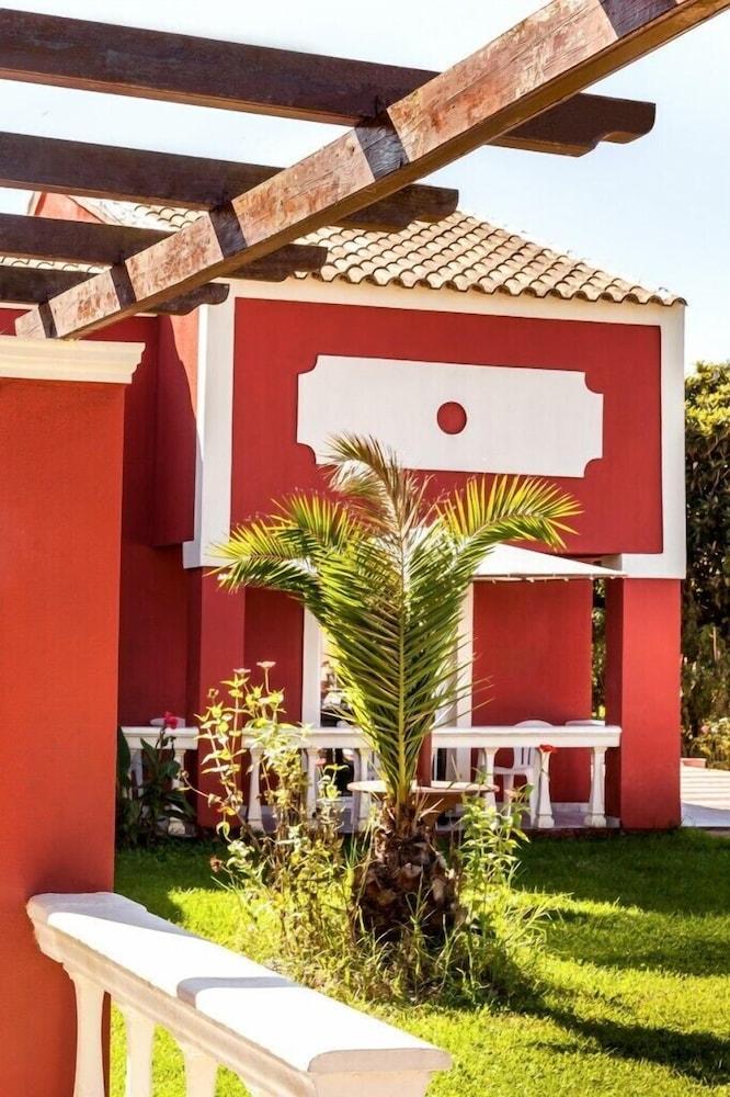Haroula Apartament *